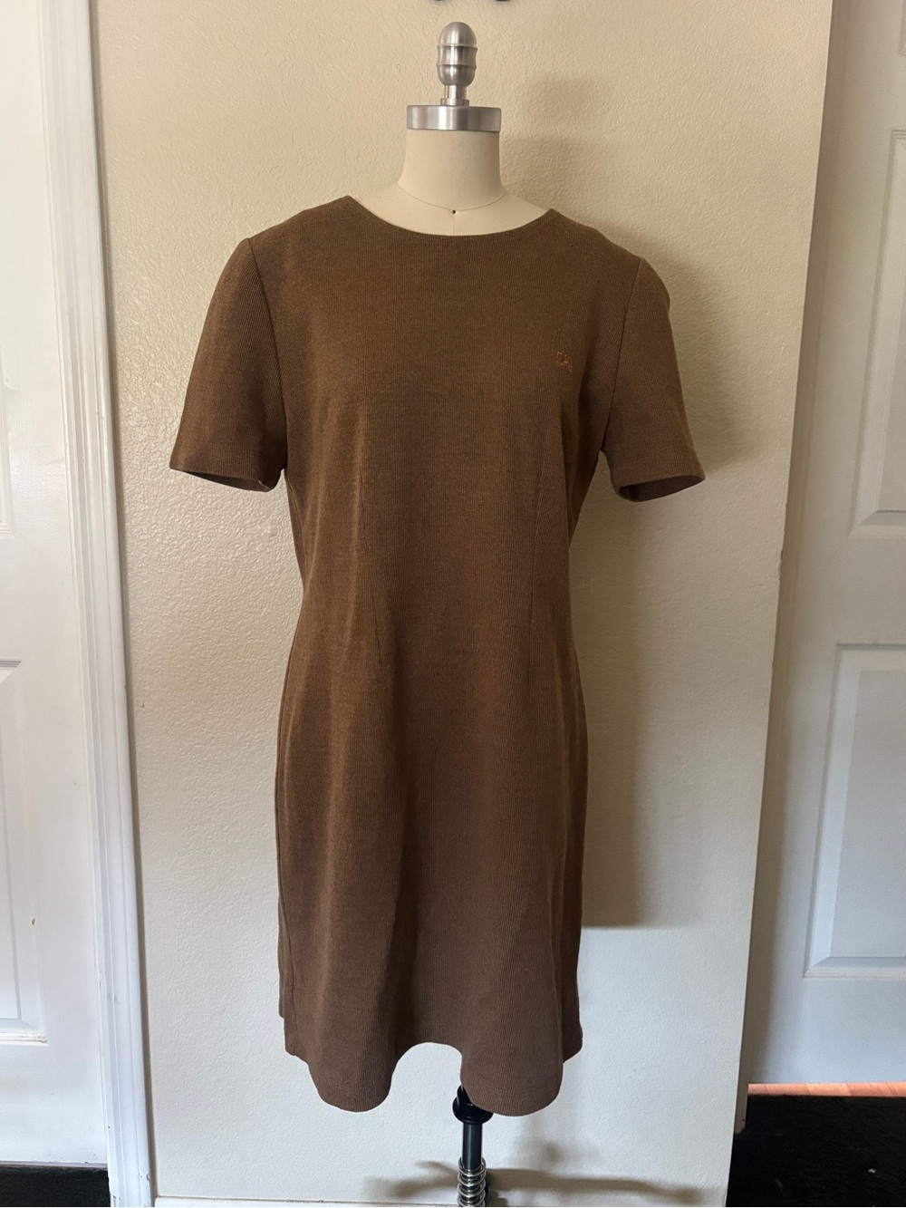 Burberry Camel Brown Short Sleeve Knit Dress with Signature Nova Check Lining
